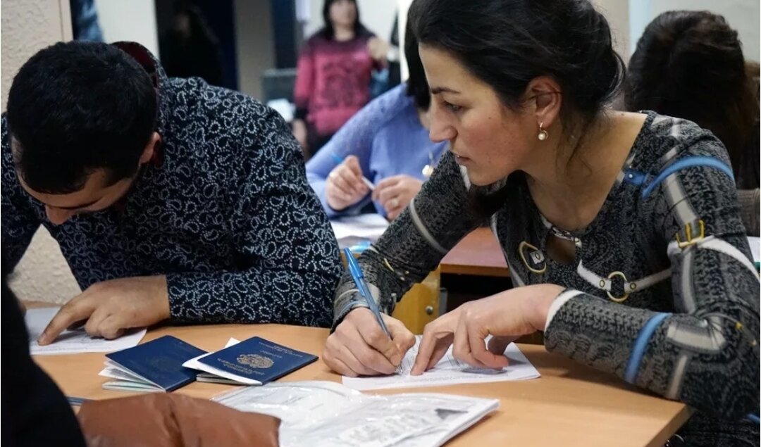 Жилье для мигрантов. Учет мигрантов. Иностранные граждане. Прием иностранных граждан. Миграционный.