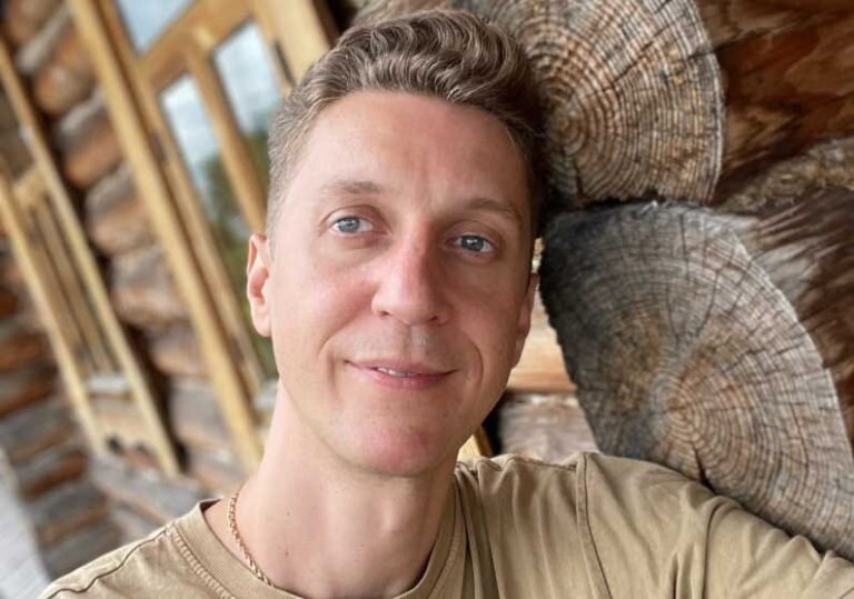 Александр лихацкий биография личная жизнь Все люди вокруг родные": солист группы "САДко" Александр Лихацкий о выступлении 