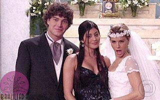 Видимо, фото со съёмок. 