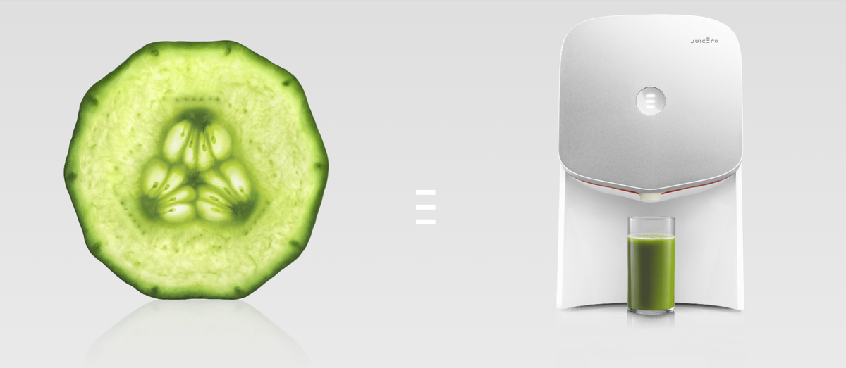 В 2016 году Juicero представила то самое устройство — небольшую соковыжималку, двигатель которой способен оказывать на пакет давление в 3,5 тонны.