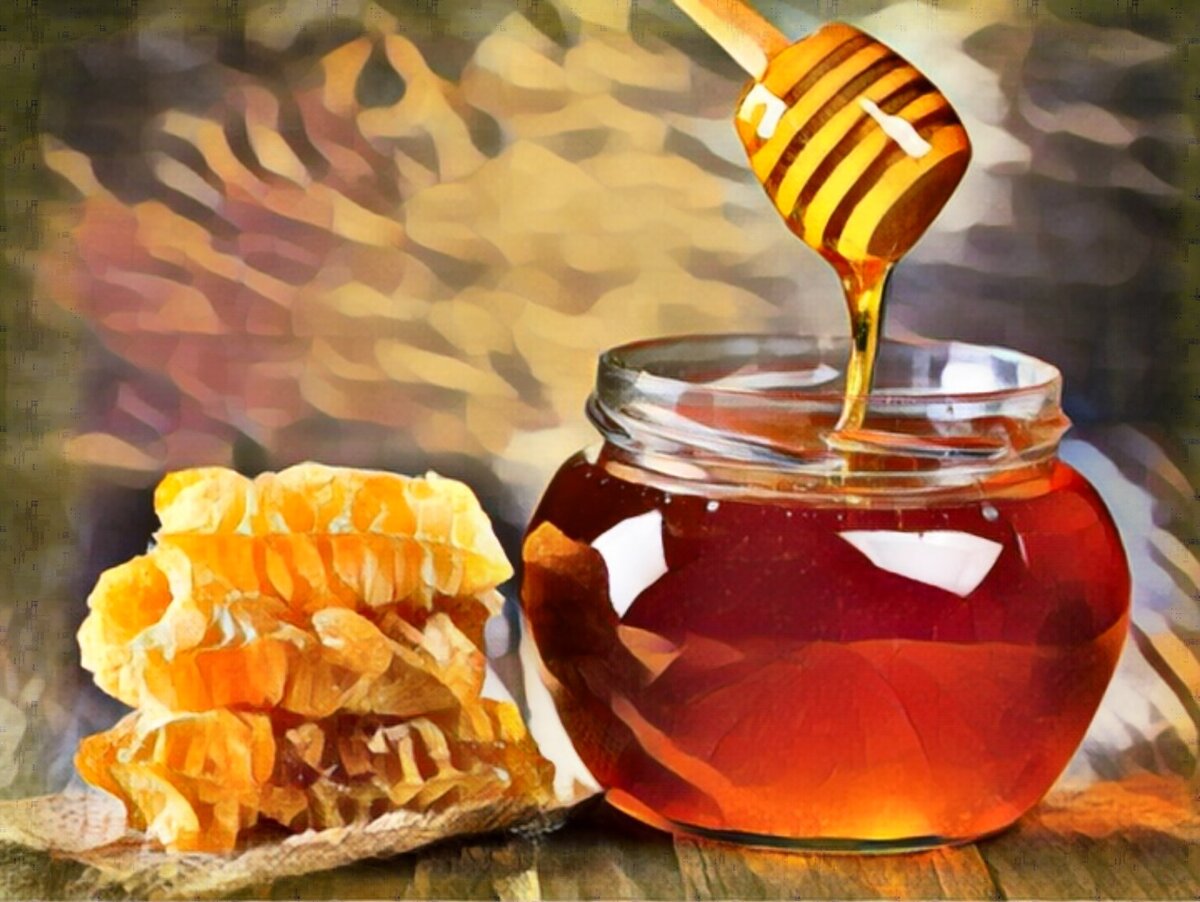 Приветствую на канале «Здоровый дух»! Подписывайтесь, если тоже цените ЗОЖ! Сегодня говорим о пользе меда. В течение веков мед считался не только вкусным лакомством, но и ценным продуктом для здоровья.