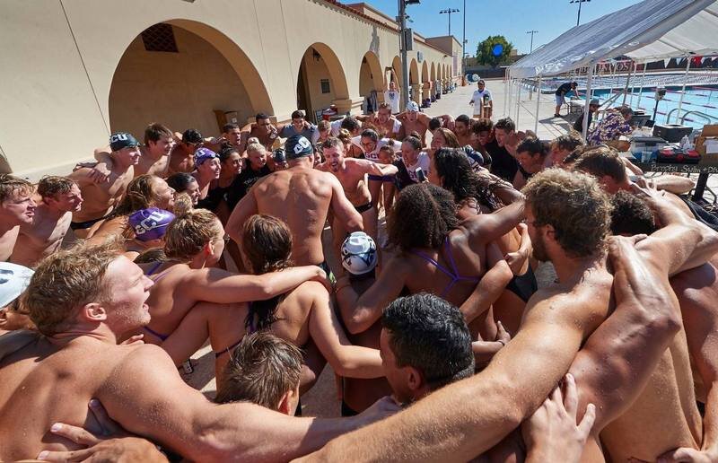 Командный клич перед соревнованиями 