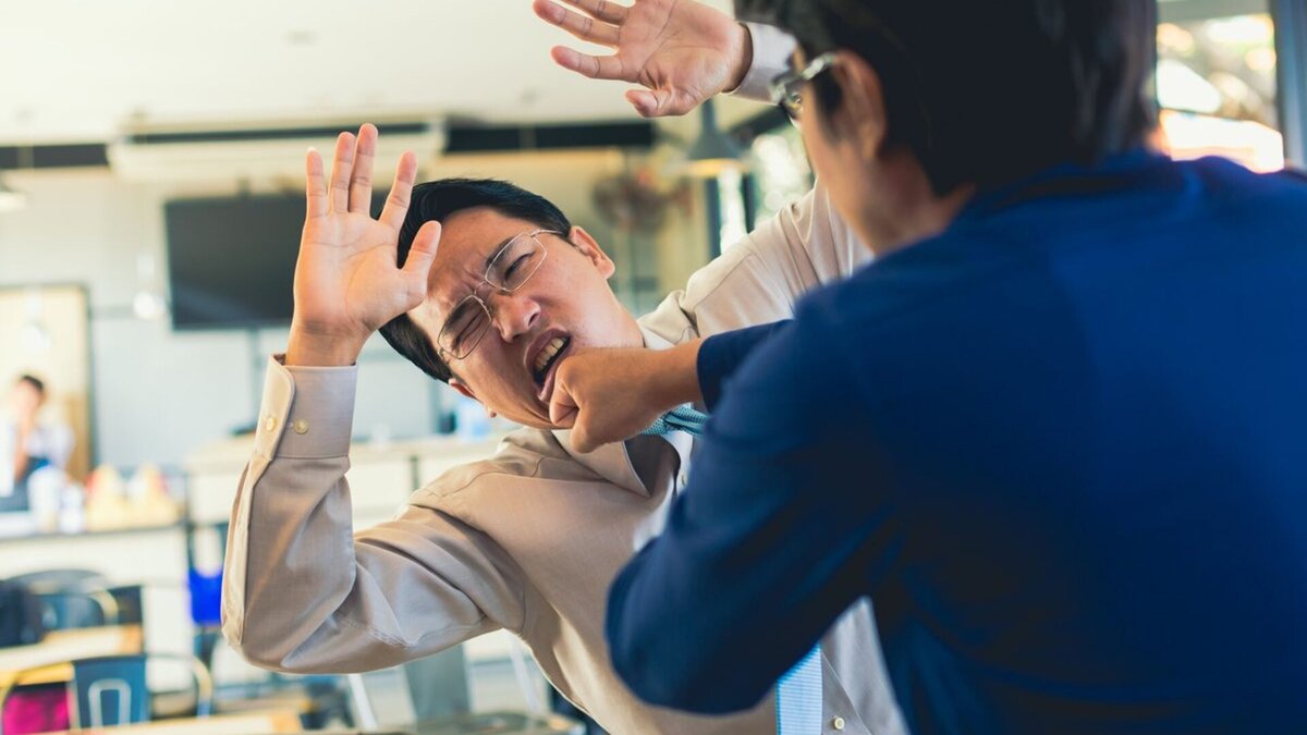   Pakpanat/Shutterstock.com