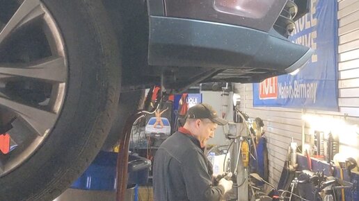 Замена масла в АКПП, Вариаторе CVT, Роботе DSG Motul Team | Замена ...