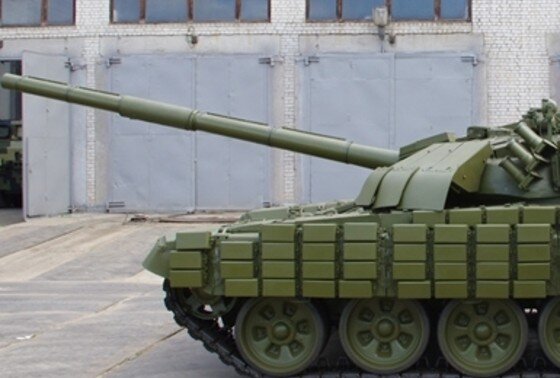    Т-72УА1 с зенитным ДШК