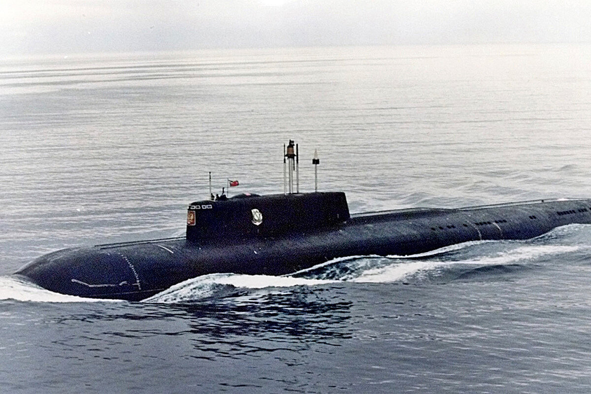 АПЛ «Курск» //ria.ru/