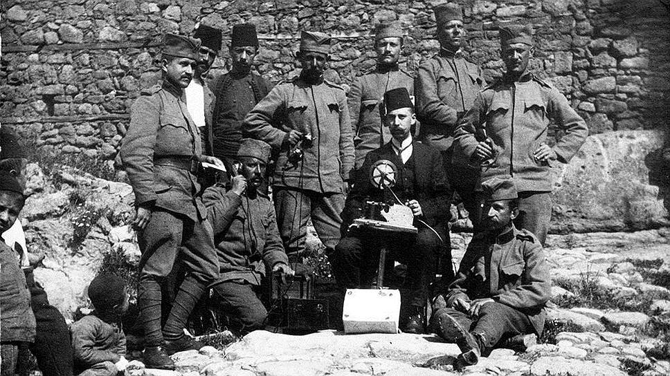    1913 год. Вторая балканская война закончилась подписанием Бухарестского мирного договора между Болгарией, Румынией, Сербией, Черногорией и Грецией Wikipedia