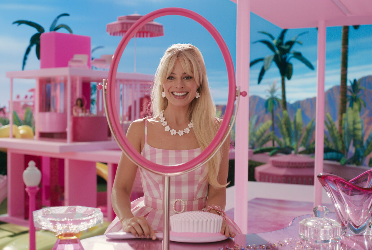 Девушки уходят от мужчин из-за «Барби»: психотерапевты выявили, почему женщины расстаются с партнерами после фильма