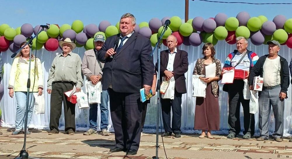    В Новосергиевском районе прошел праздник урожая Марина Шарт