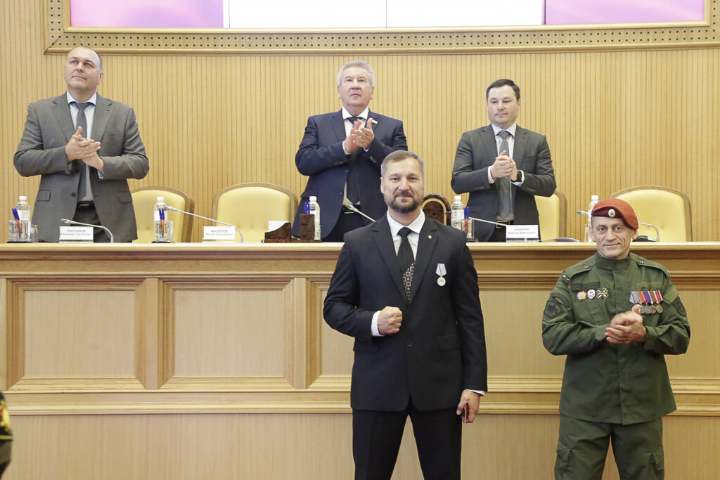    Мобилизованный на СВО госслужащий из Югры отмечен медалью «За отвагу»