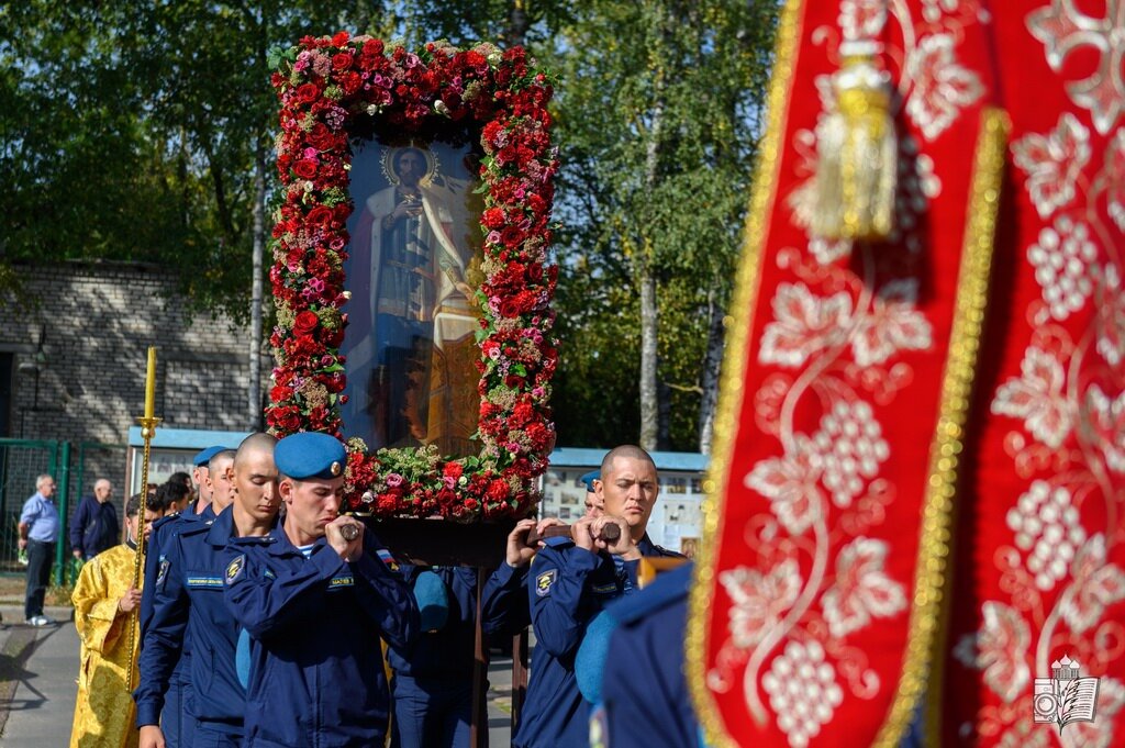 Церковь в Криводановке служба 12 сентября