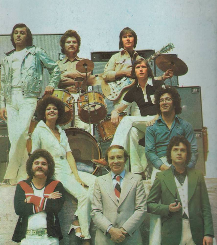 Ансамбль ребята. Группа весёлые ребята (ВИА). ВИА весёлые ребята 1969. Веселые ребята ВИА Буйнов. Группа весёлые ребята ВИА состав.