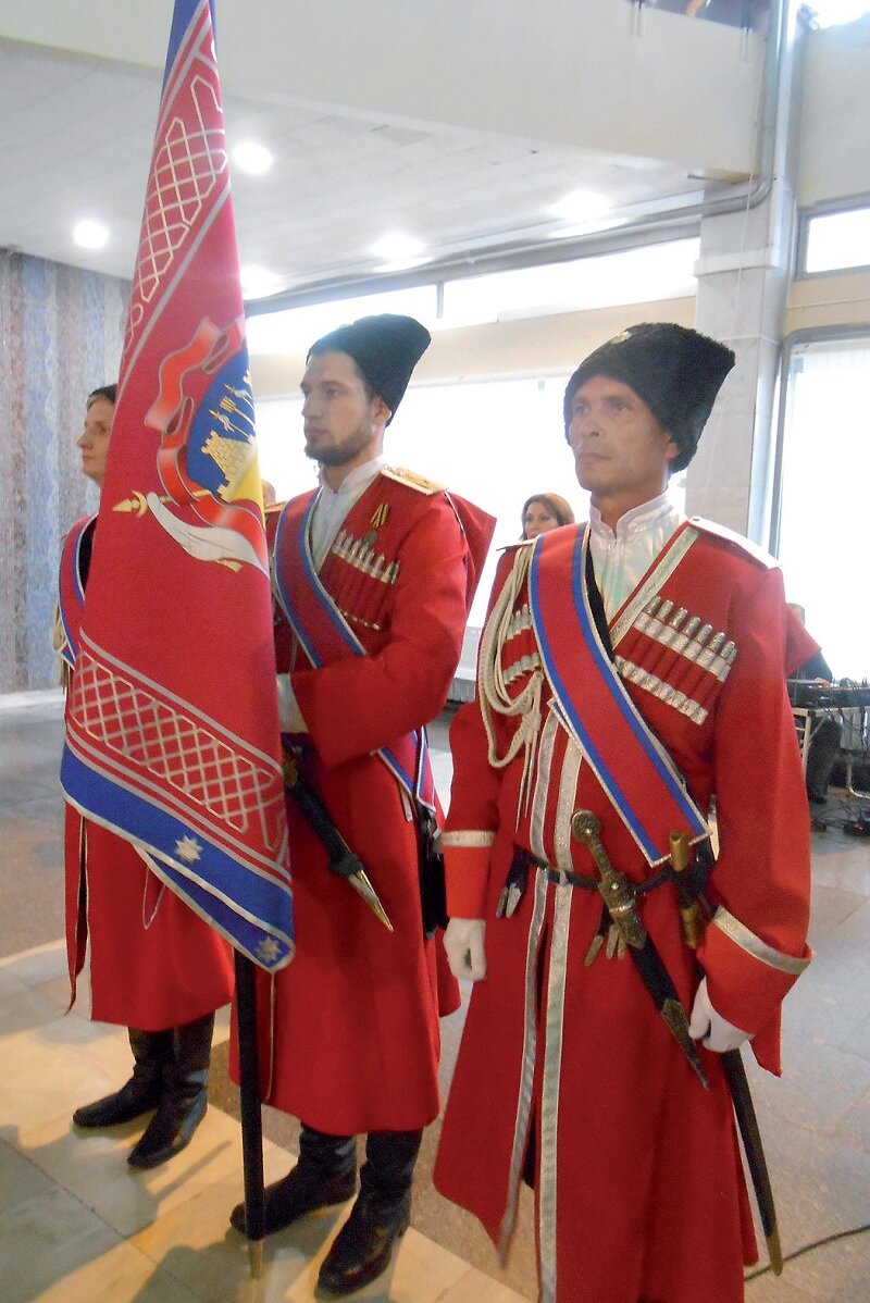 Знамя Черноморского казачьего округа Кубанского казачьего войска.