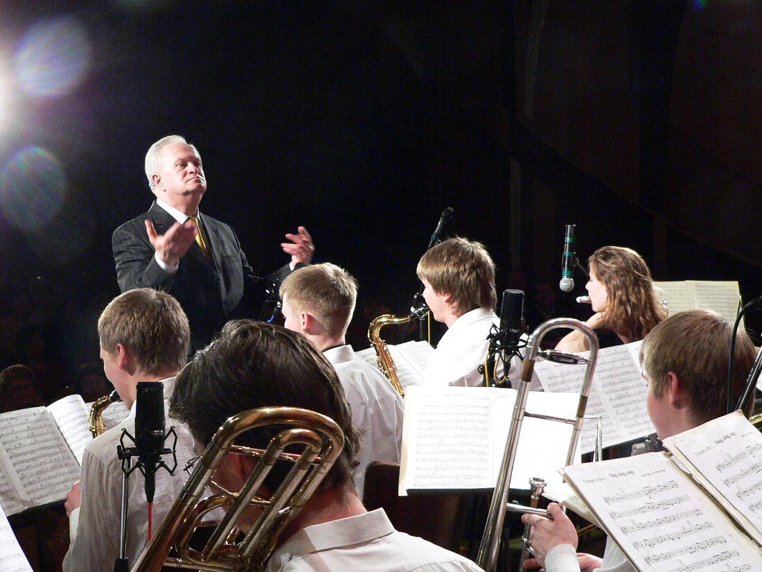 Анатолий Кролл и оркестр РАМ им. Гнесиных «Академик-Бэнд»