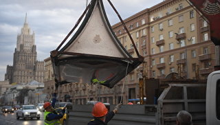 © РИА Новости / Евгений Одиноков Пользователи соцсетей поделились кадрами с последствиями урагана в Москве