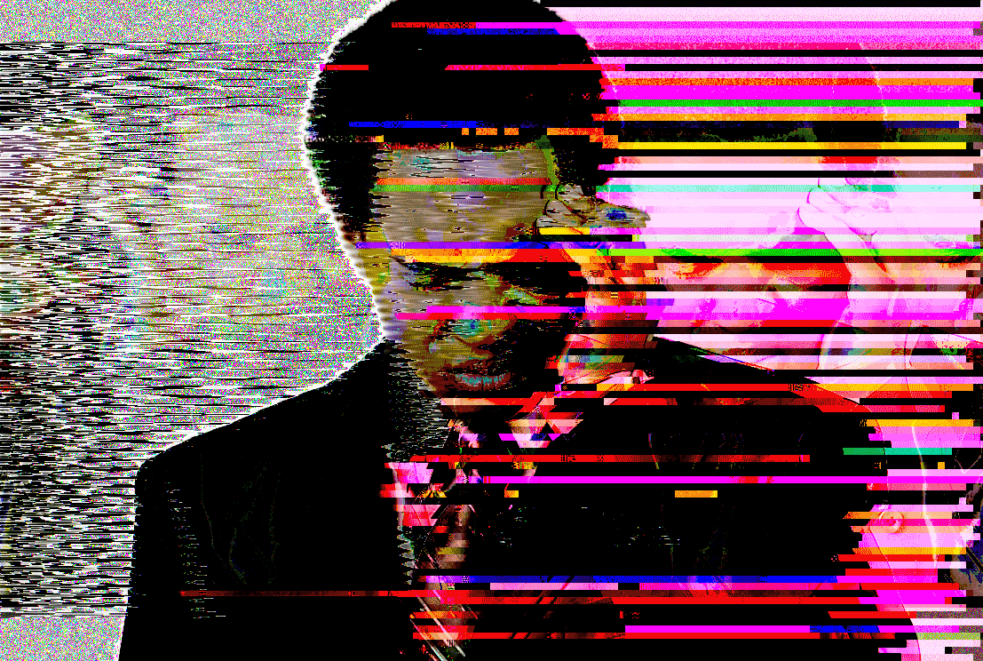Головная боль — это не единственный симптом мигрени.(источник: giphy.com)