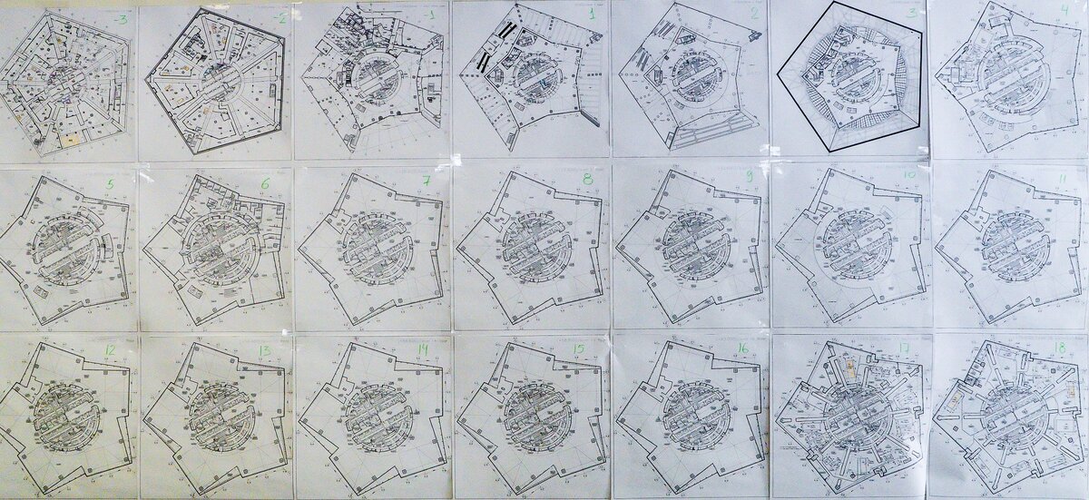 Также в материале масса наглядного: фото, инфографики, видео. 