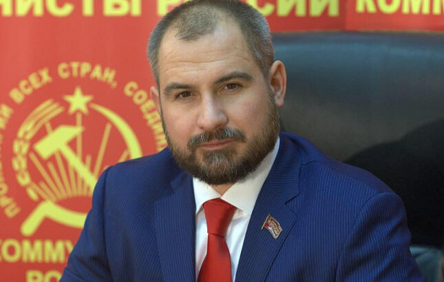 Максим Сурайкин