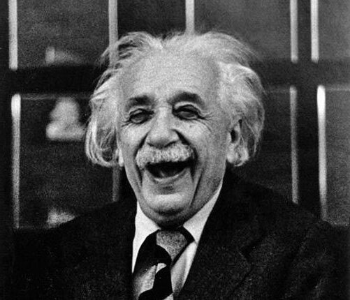 На фото Альберт Эйнштейн