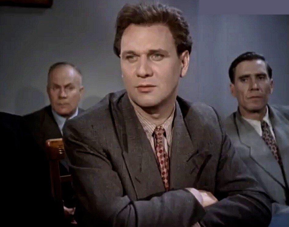 Кадр из фильма «Полюшко-поле», 1956 г.