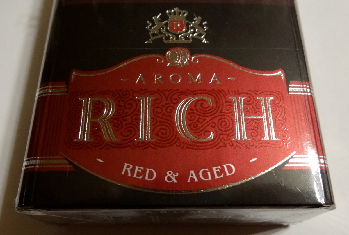 Арома ричи сигареты. Сигареты Aroma Rich rum Cherry. Арома Рич ред агед. Richmond Aroma Rich. Сигареты Rich шоколад.