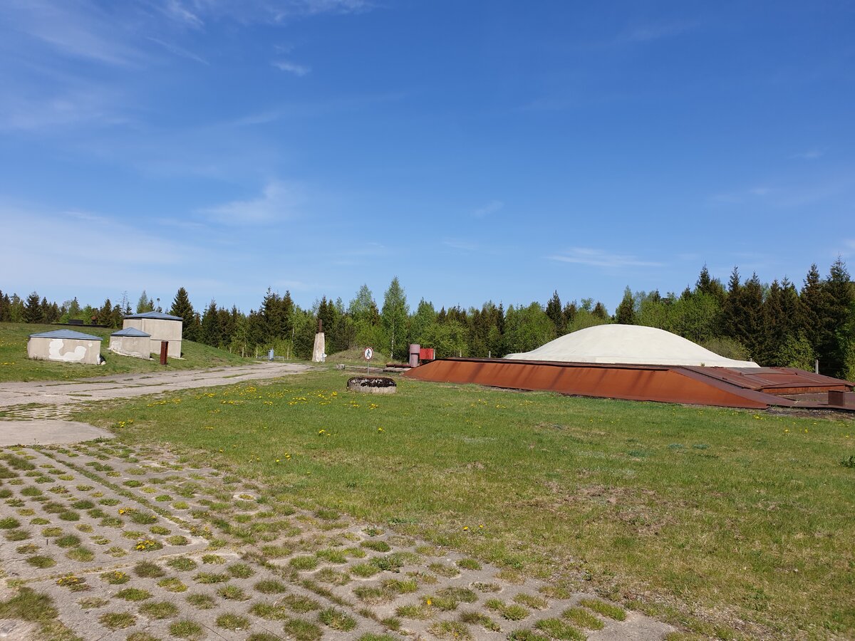 Вид на одну из шахт