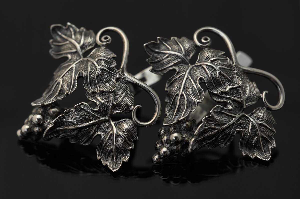 Из архива А. Воробьёва-Шерышева. Серьги, серебро.