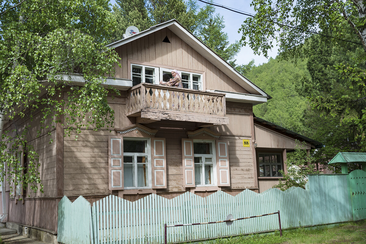 Люди Байкала. Листвянка - деревня, рабочий поселок или портовый городок? |  Фотозаметки Натальи Байбородиной | Дзен