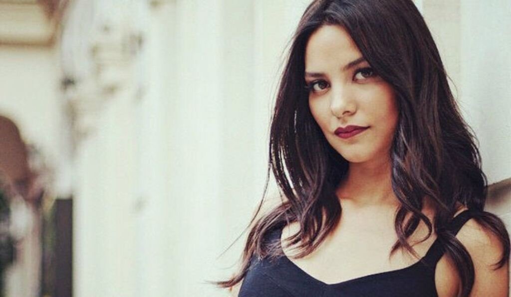 Хазал Филиз Кючюккёсе (Hazal Filiz Küçükköse)