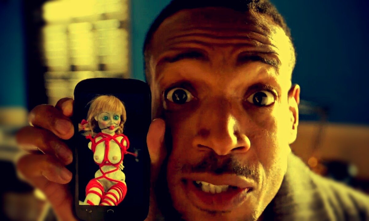 Кадр из фильма “Дом с паранормальными явлениями 2”