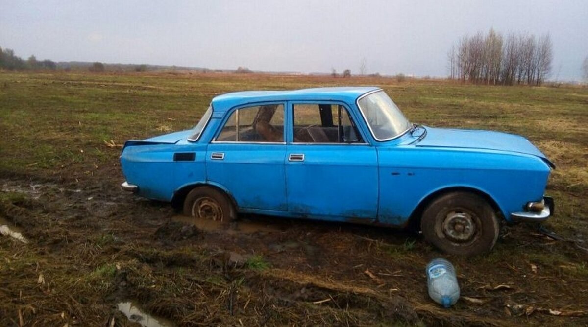 Рейтинг легковых Советских автомобилей по проходимости в деревенской грязи  | Техника времен СССР | Дзен