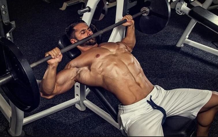 Фото с сайта - (avto.goodfon.ru)  