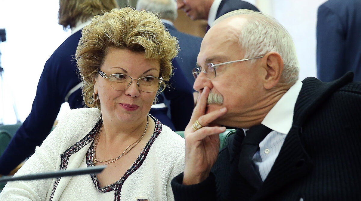 Змеиный клубок видели?