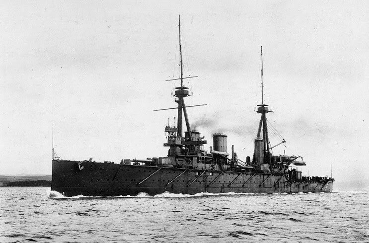 Линейный крейсер HMS Inflexible.