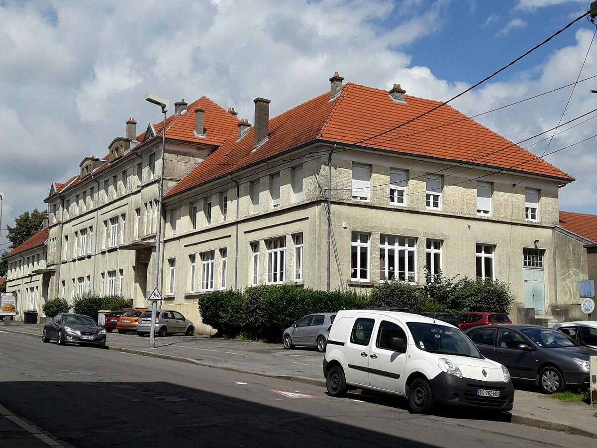 Средняя школа Верхнего Лонгви Фото https://www.geneanet.org/profil/jfabry1