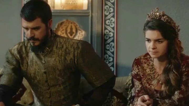 У Михримах насчёт старшего брата иллюзий не осталось. 