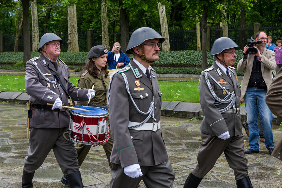 Гдр 9. Ветераны армии ГДР. Парад армии ГДР.