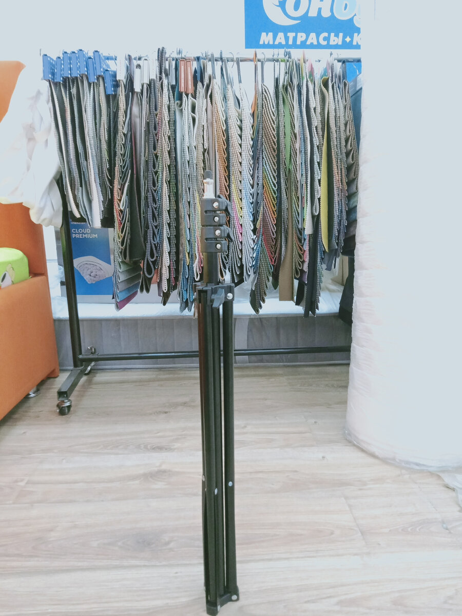 Его высота в сложенном виде 