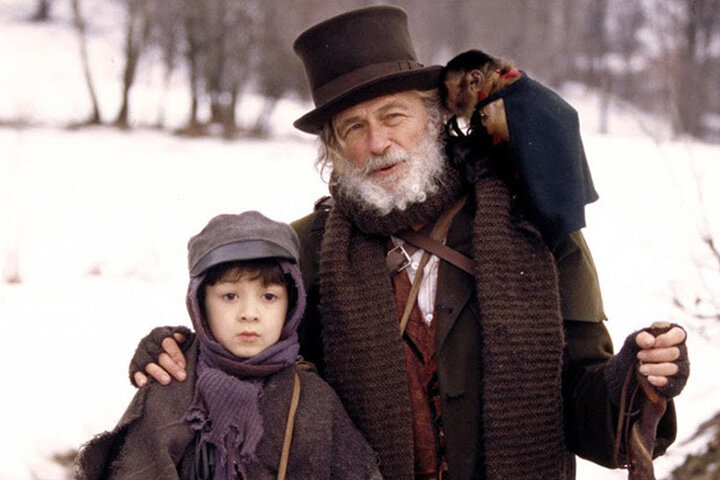 Кадр из фильма "Без семьи"