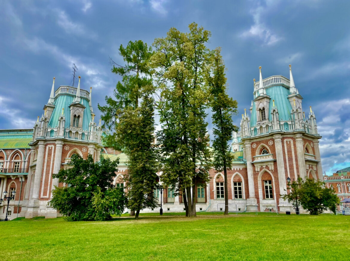 Церковь в Царицыно картины