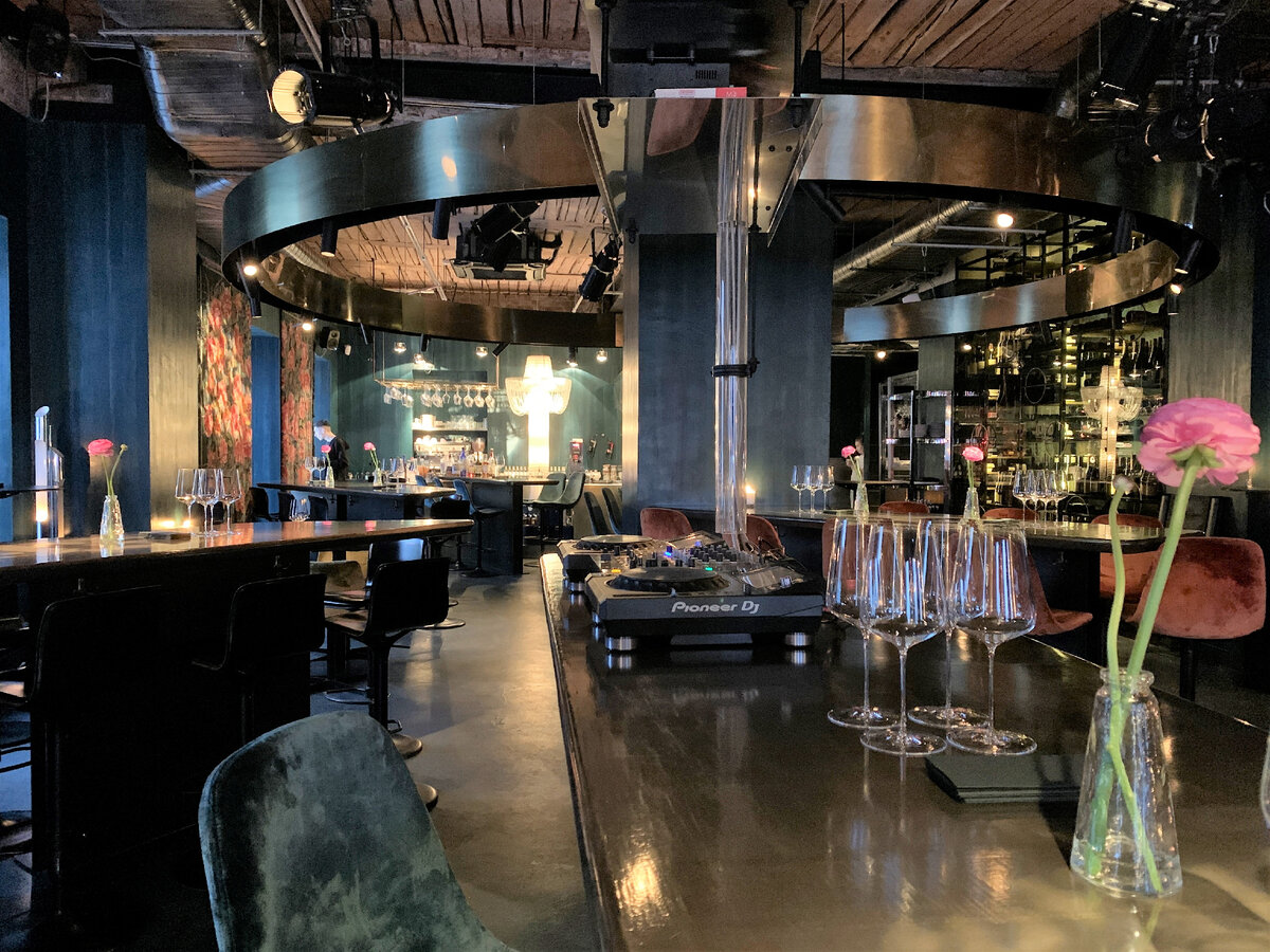 Ресторан big wine freaks санкт-петербург. Big wine freaks инструментальная ул 3в. Big wine freaks инструментальная ул 3в. Big wine freaks инструментальная ул 3в. Big wine freaks ресторан москва.