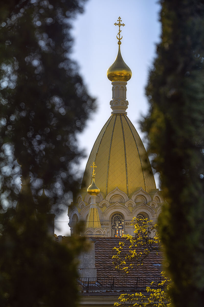 Петра и Павла храм Севастополь фронтон