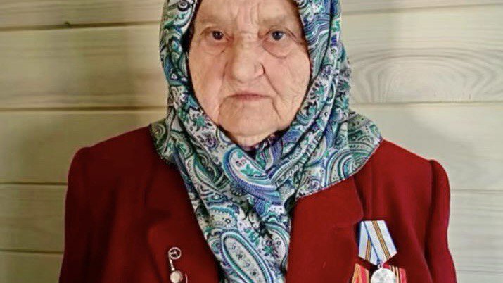 Бабушке в этом году исполнится 93 года