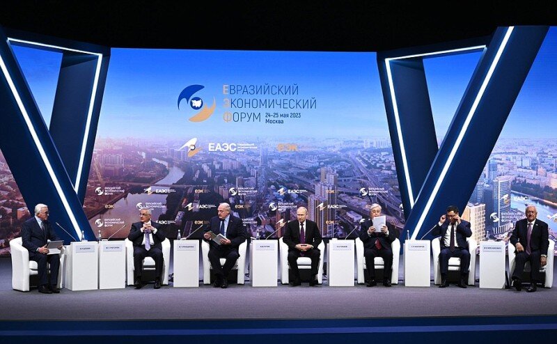    Путин: называя Россию агрессором, Украина кассирует деньги за транзит энергоресурсов