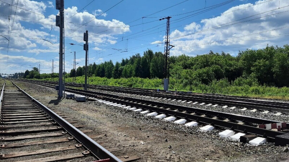     В Нижегородской области на сегодняшний день более 11% железнодорожных путей, стоящих на балансе ОАО «РЖД», нуждаются в ремонте. Об этом NewsNN сообщили в пресс-службе «Горьковской железной дороги».