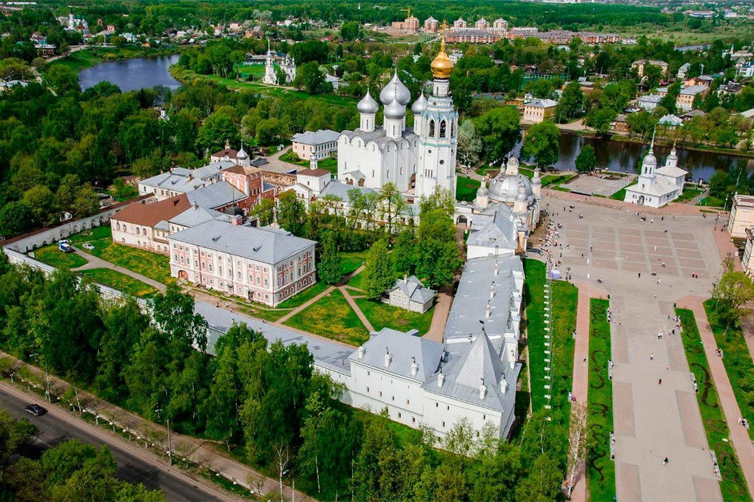 Прогулки по городу Вологде.Часть VII. Архиерейский двор. | активно жить не  запретишь | Дзен