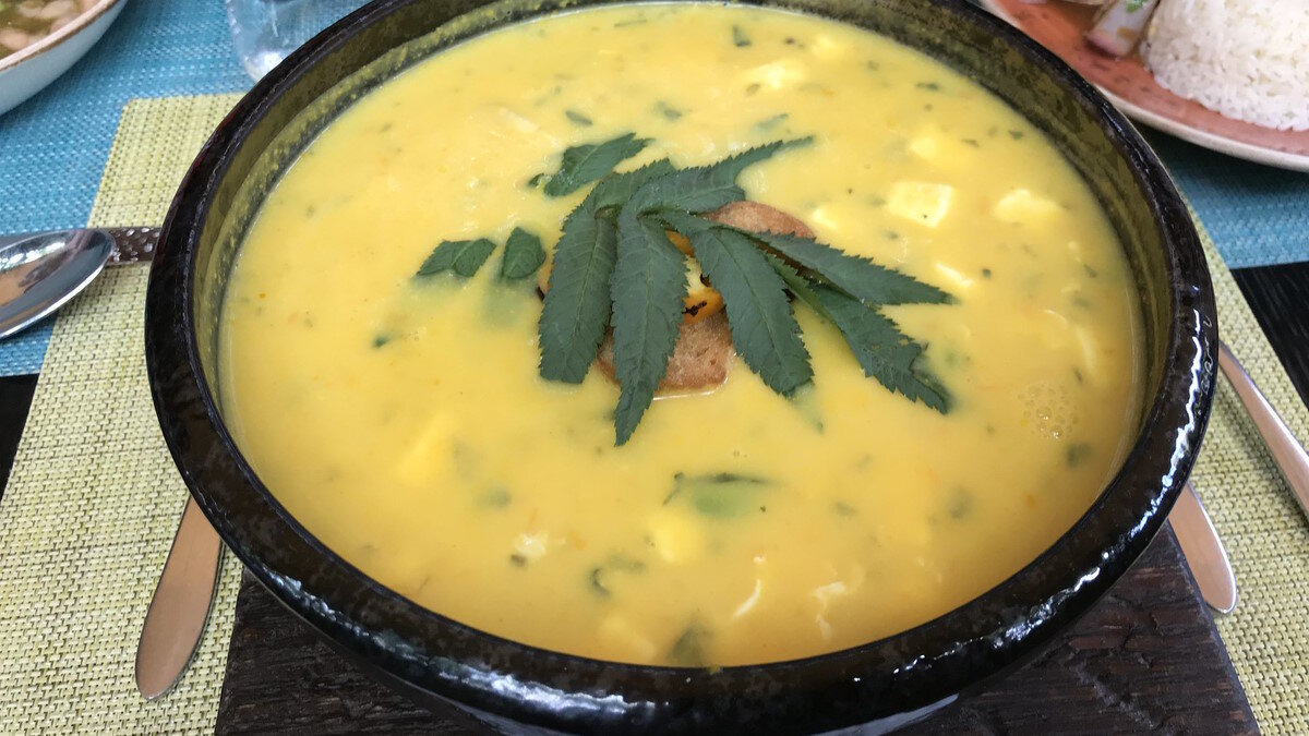    Суп чупе с киноа