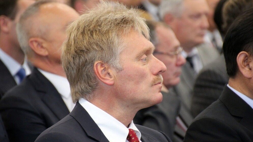     Дмитрий Песков считает, что система противовоздушной обороны (ПВО) и все связанные службы успешно справились с задачей.