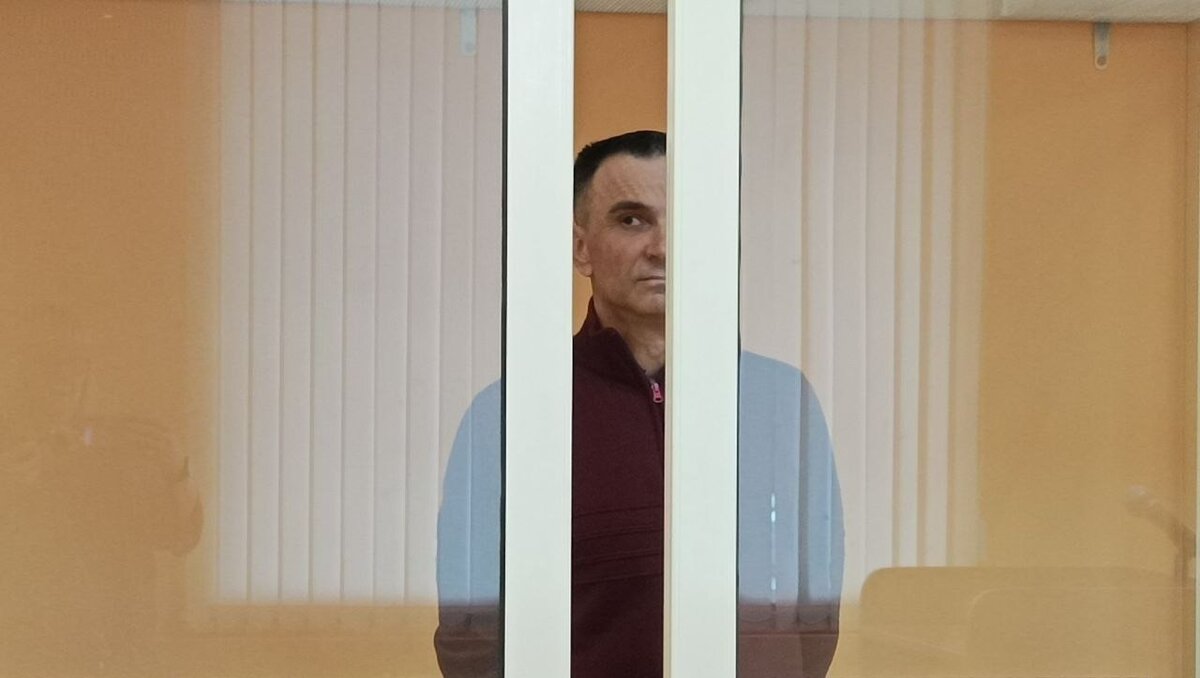     Экс-руководителя УФССП Игоря Кожевникова, его подчиненных и других соучастников множества преступлений задержали в июле 2019 года.