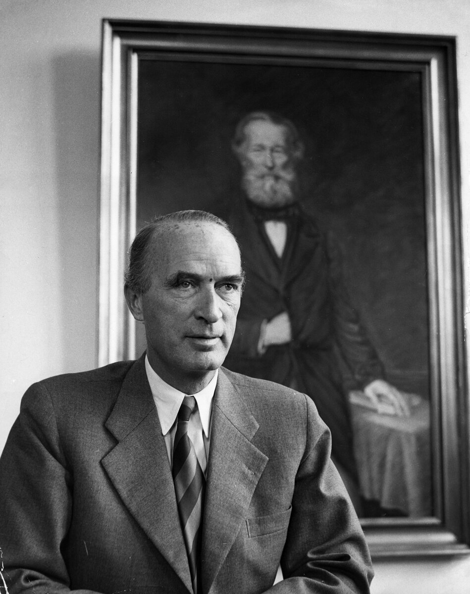 Альфрид крупп фон болен унд гальбах. Альфрид феликс альвин крупп фон болен унд гальбах. Берта крупп. Арндт фон болен унд хальбах. Альфрид крупп фон болен унд гальбах.